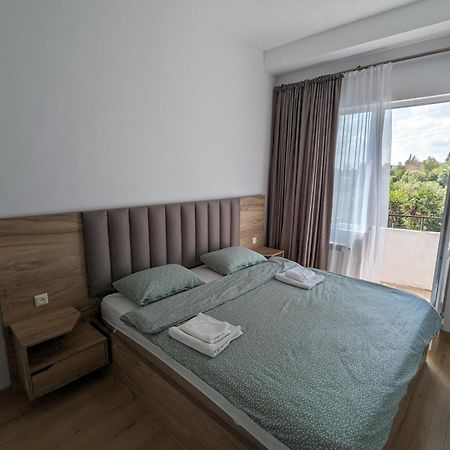 Brand New Apartment In Kutaisi Eksteriør billede