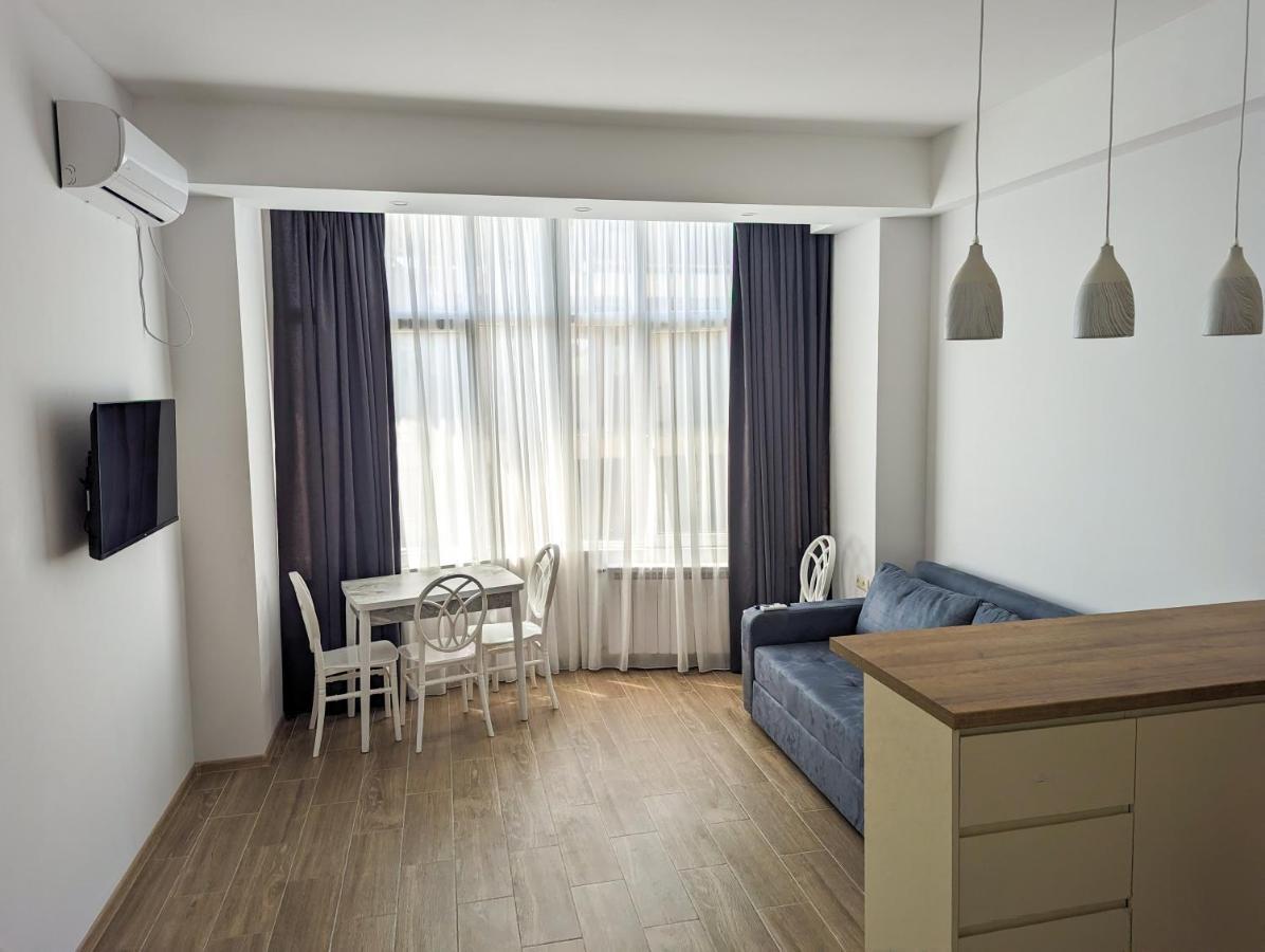 Brand New Apartment In Kutaisi Eksteriør billede
