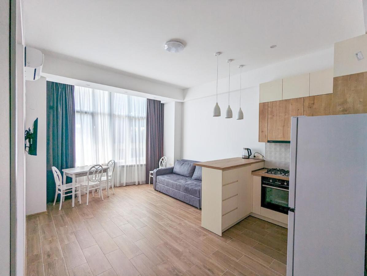 Brand New Apartment In Kutaisi Eksteriør billede