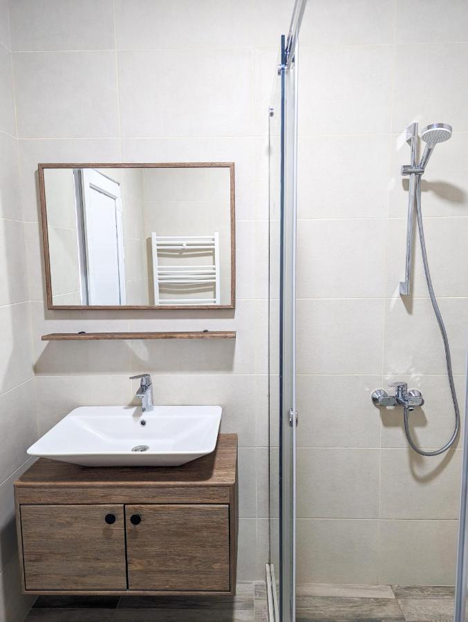 Brand New Apartment In Kutaisi Eksteriør billede