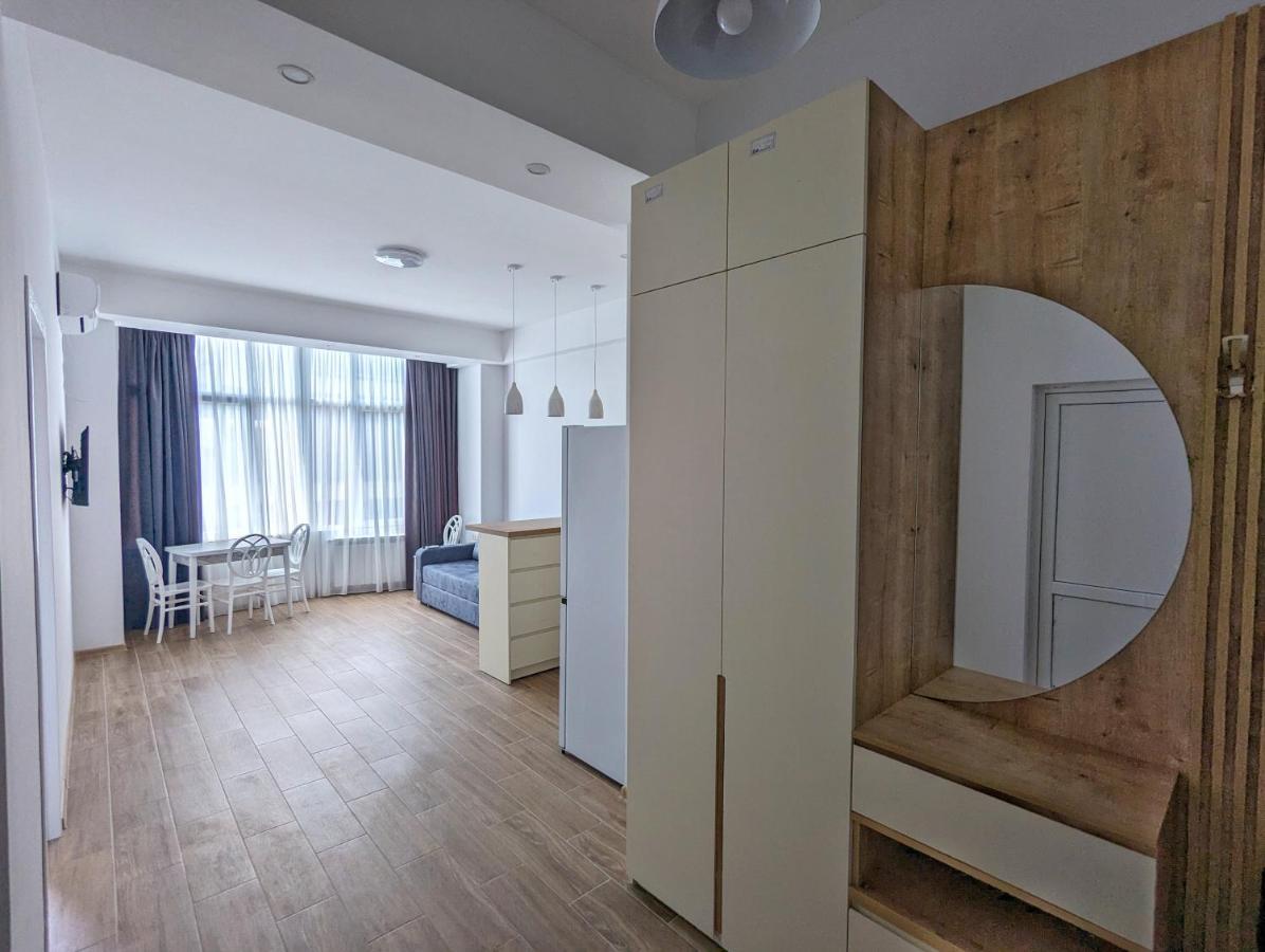 Brand New Apartment In Kutaisi Eksteriør billede