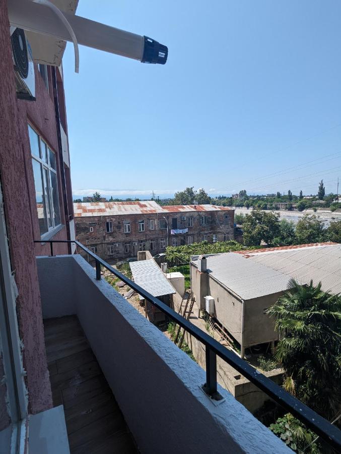 Brand New Apartment In Kutaisi Eksteriør billede